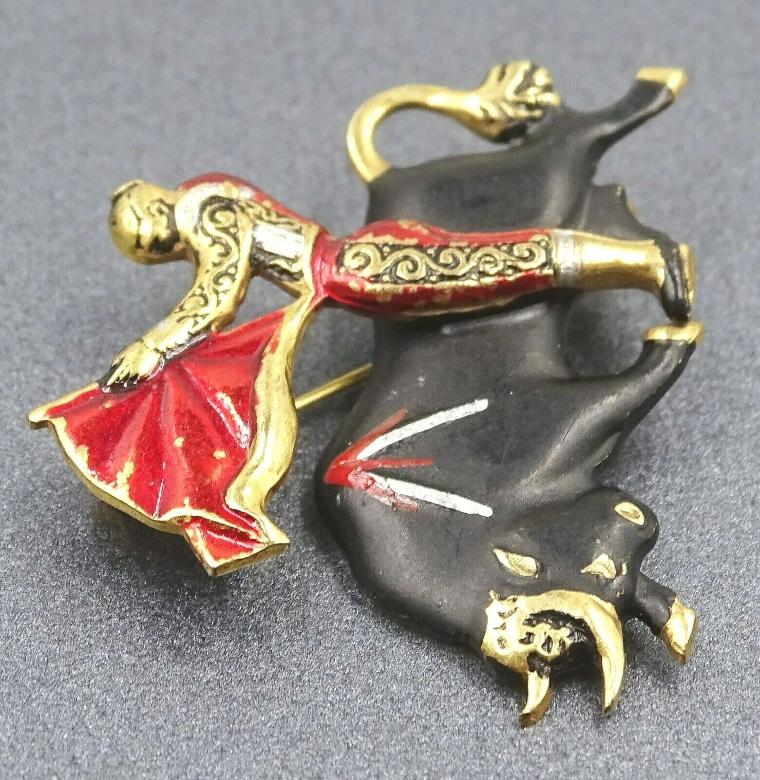 Bull Fighting Enamel & Gold Toned Vintage Brooch