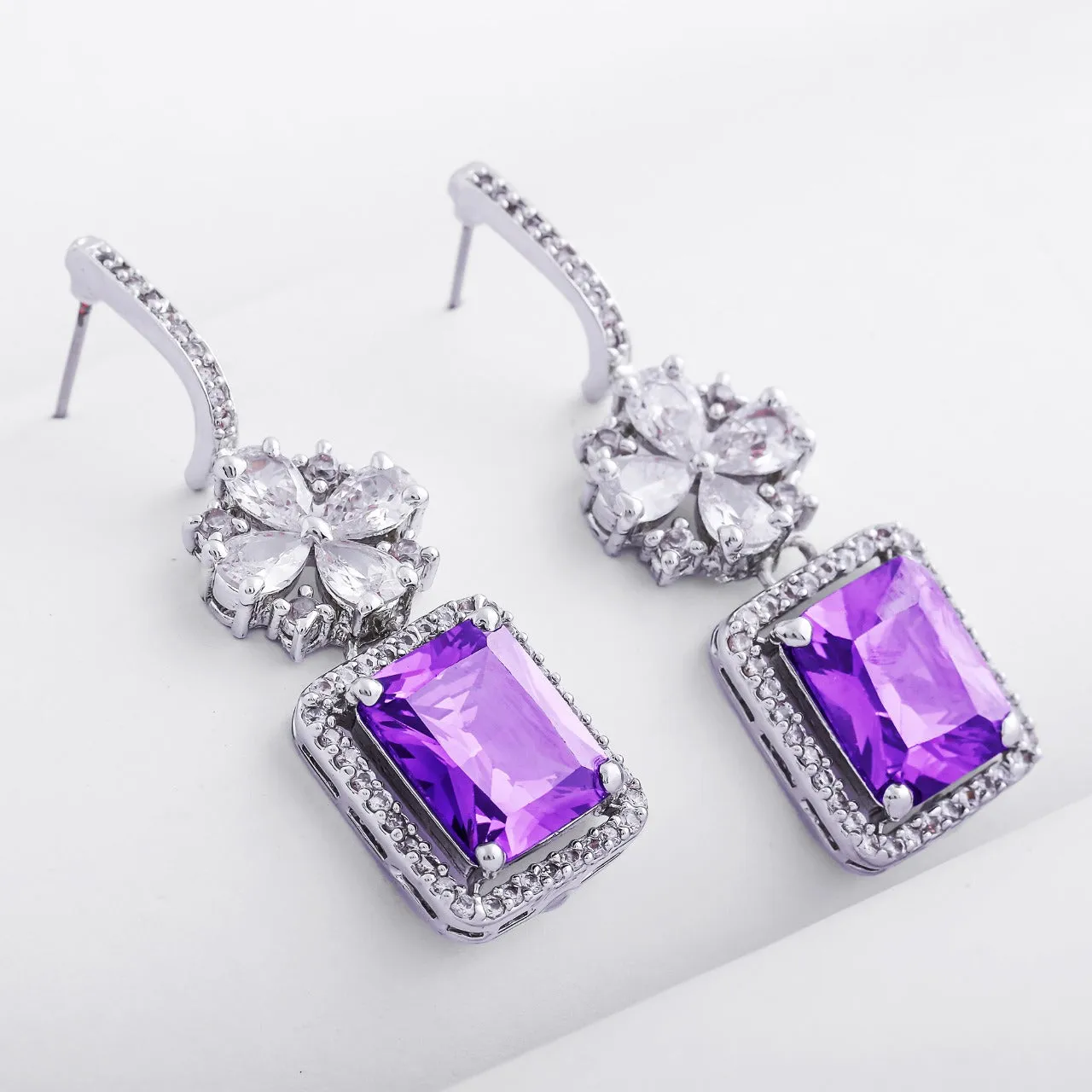 ESTELE - ZINNIA DIAMOND EARRINGS