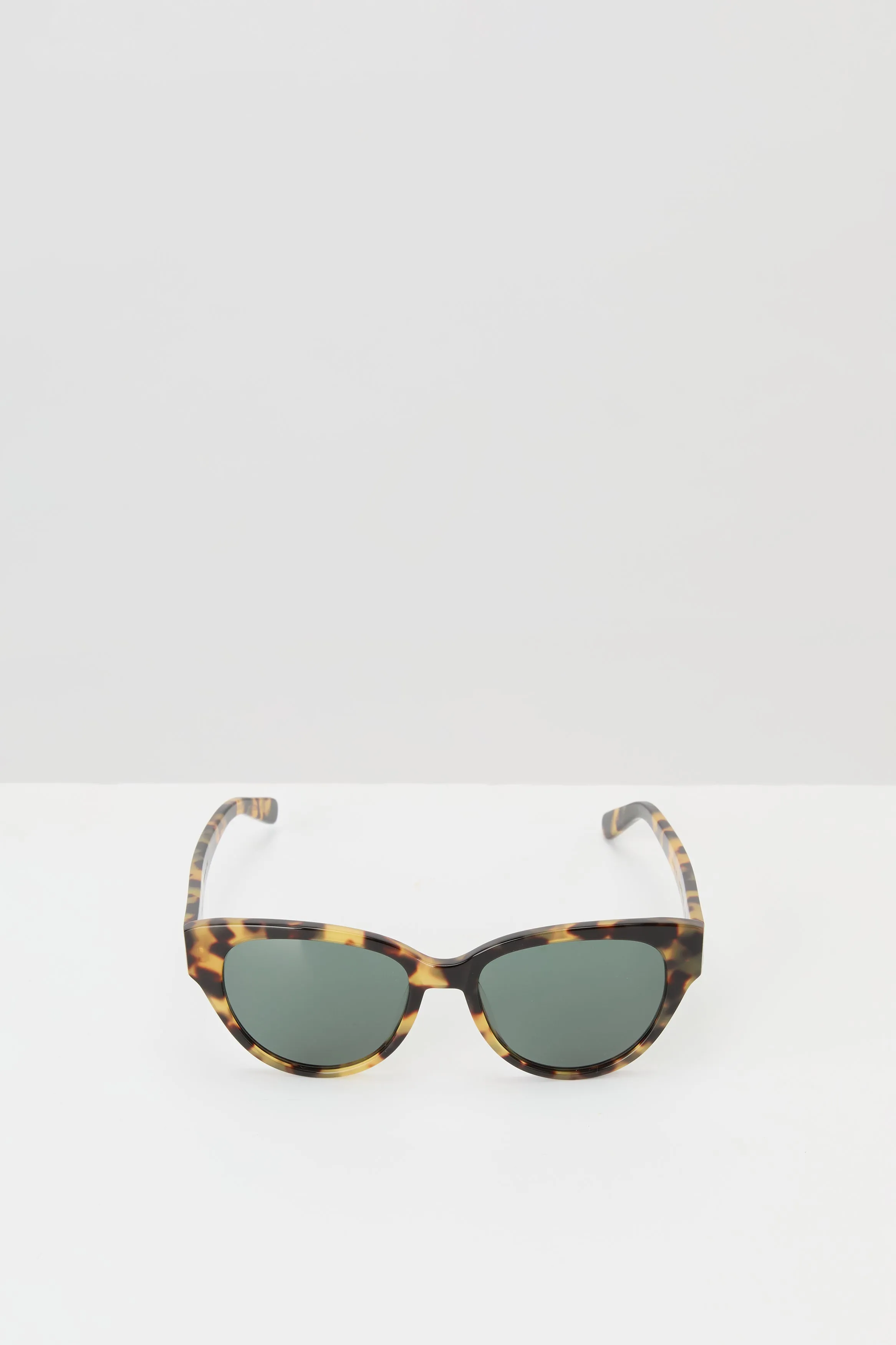 Finlay & Co. Henrietta Sunglasses