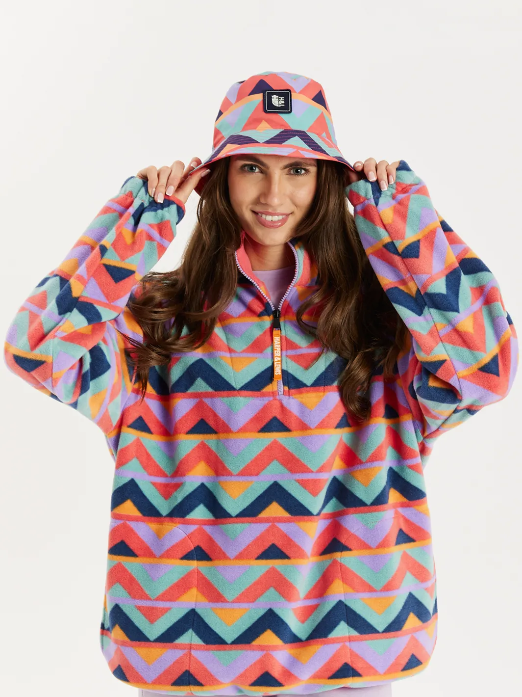 Raver Retro Pattern Bucket Hat