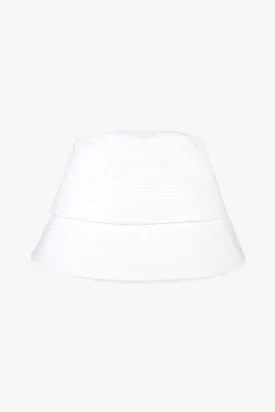 White dots bucket hat